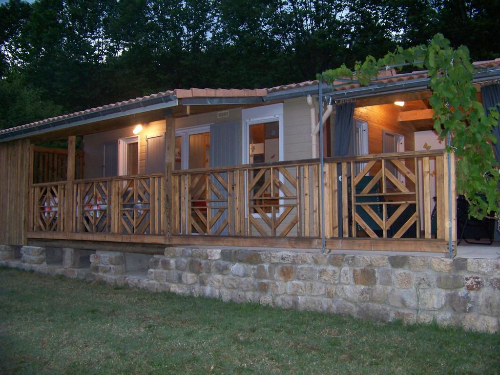 Gite Du Devez Des Bruyeres Prades  Экстерьер фото